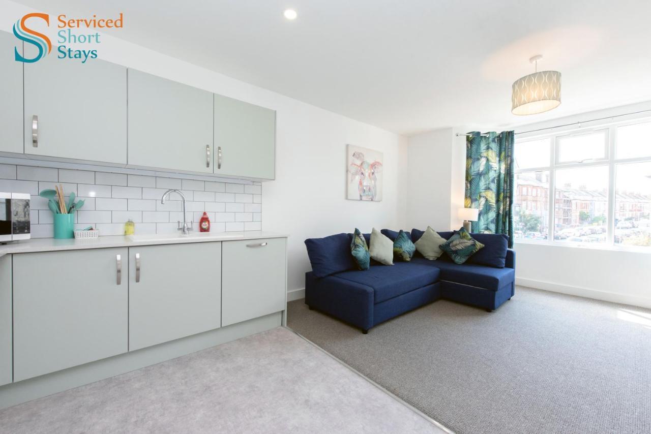 Bella, Two Bedroom Apartment Close To The Beach Margate Exteriör bild